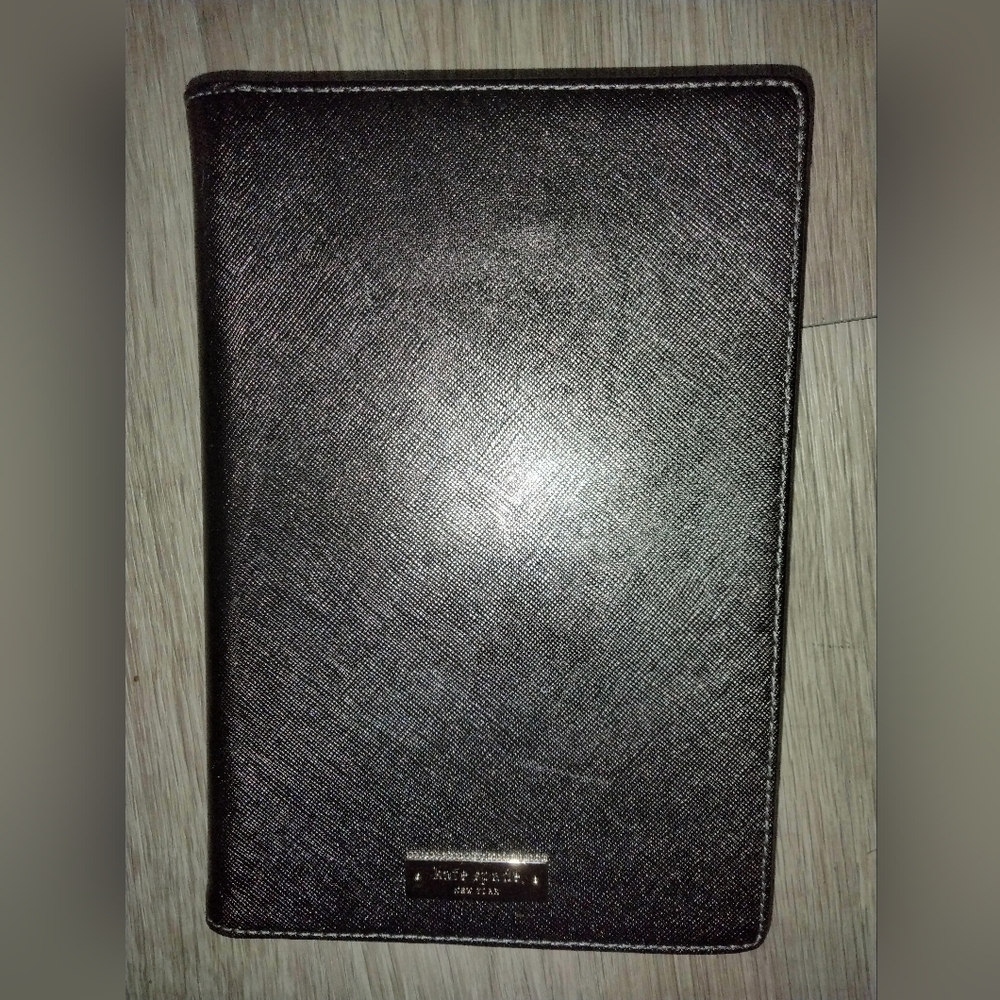 Kate Spade Nook Ereader Case 8 Inch Tablet - Picture 4 of 6